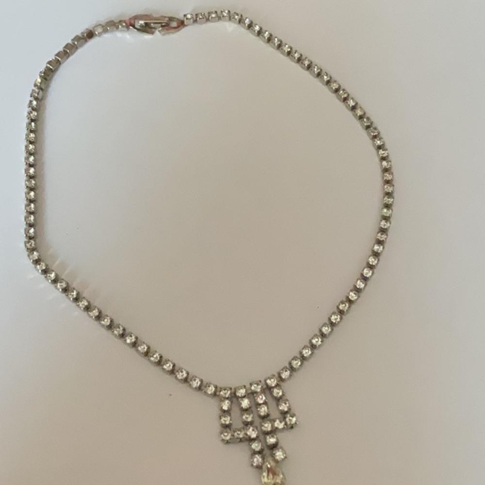 Vintage Rhinestone Necklace with Cascading feature Pendant